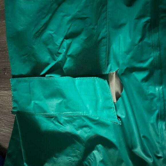 Avid Rain Windbreaker Jacket - Picture 6 of 9